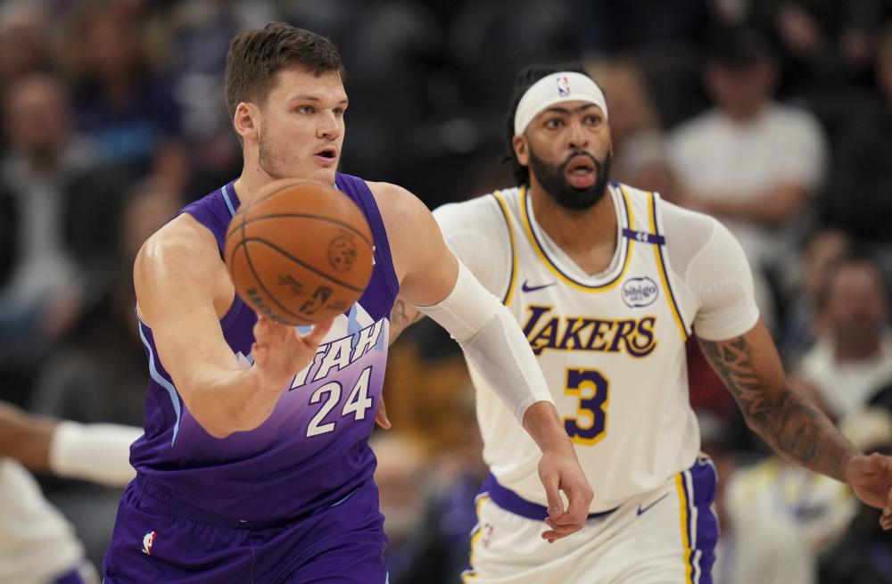 也加强了与 也加强了与