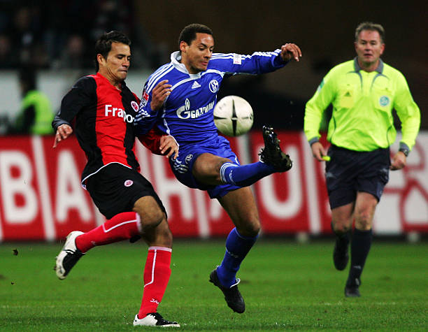 题与摘要布 题与摘要布