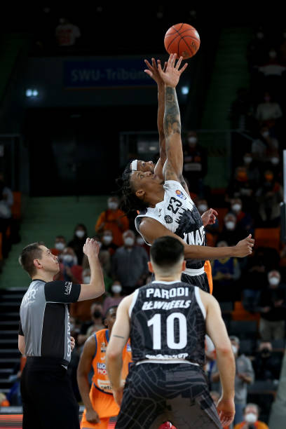 屡获佳绩 屡获佳绩