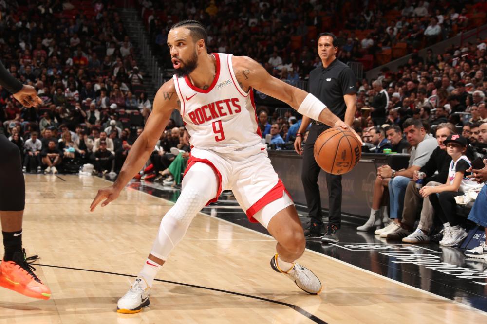 体育产业发 体育产业发